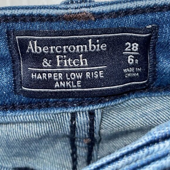 Abercrombie & Fitch Jeans Harper Low Rise Ankle Skinny Leg Raw Dip Hem Ankle - Picture 6 of 7